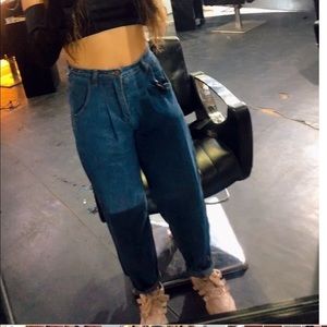 urbanic | Jeans | Carrot Jeans | Poshmark